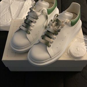 Meet your Posher, Slim